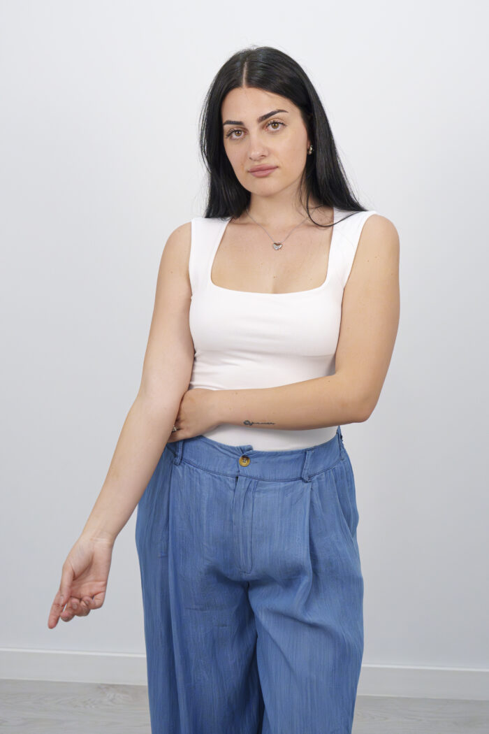 BODY ADELA